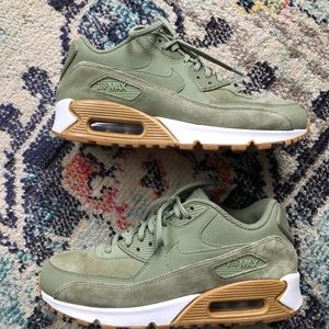 Nike Air Max size 8